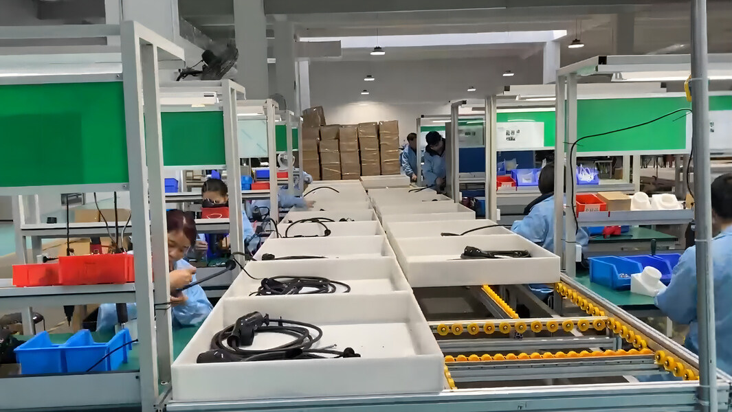 Chengdu Sixpence Technology Co.,Ltd. linia produkcyjna producenta